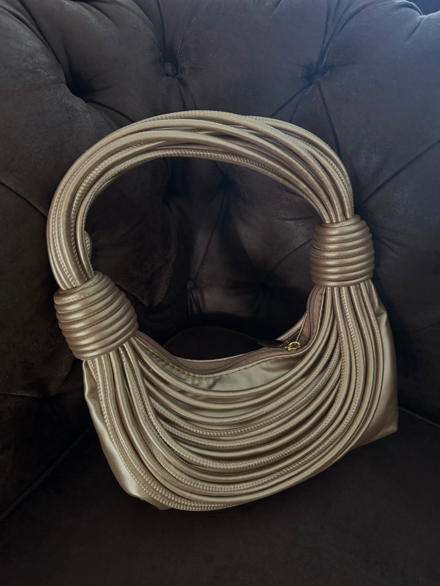 Mala Hobo fios