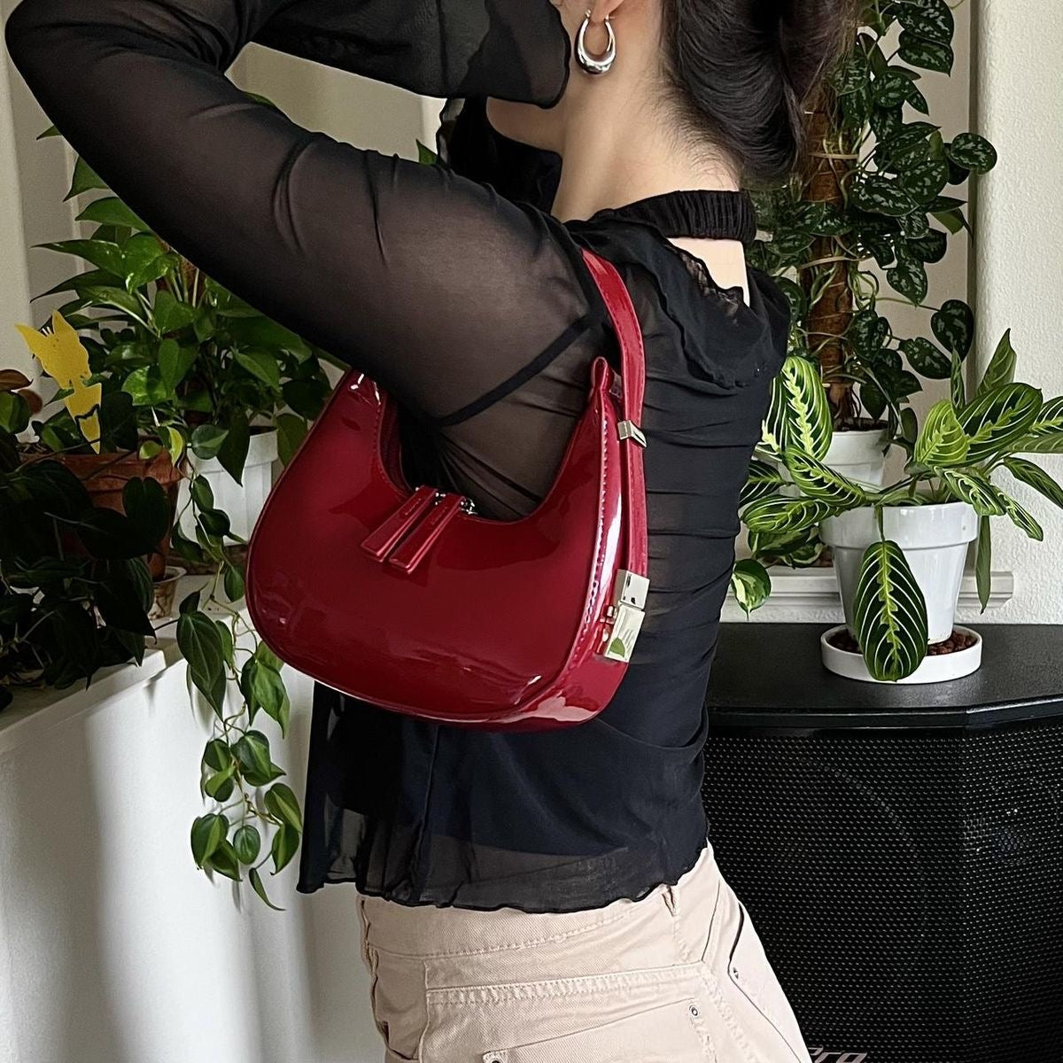 Bolsa Hobo Minimalista